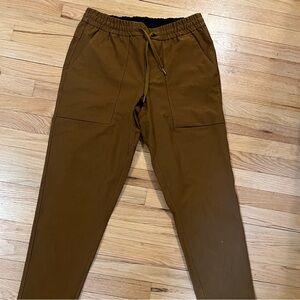Lululemon Men’s Pants Size L